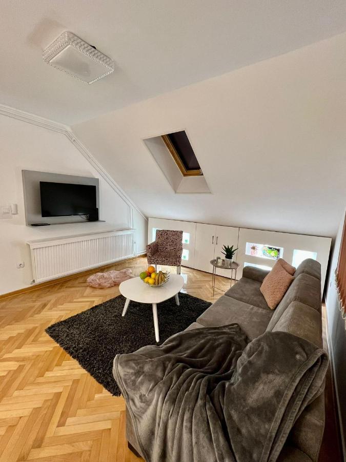 Apartment Prestige 3 *