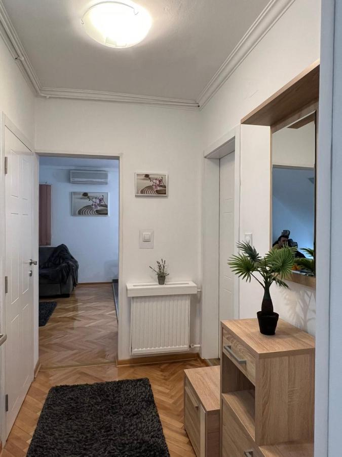 Prestige 3 Apartment *